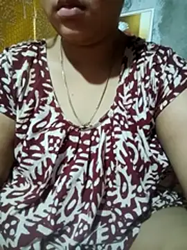 Super-Couple online show from April 2026 11:47:02 PM