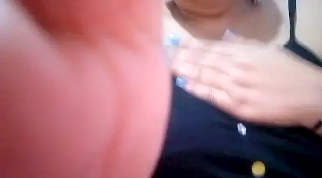 Snapshot of Osha10 chatting on December 2024 08:58:02 PM Osha10 online show from December 2024 08:58:02 PM