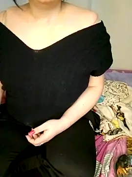 Snapshot of Osha10 chatting on February 2025 05:37:01 PM Osha10 online show from February 2025 05:37:01 PM