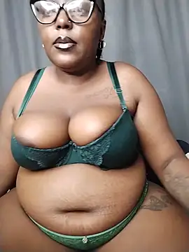 Snapshot of CHERRYYUMMY chatting on June 2026 11:55:01 AM CHERRYYUMMY online show from June 2026 11:55:01 AM