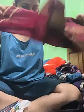 Snapshot of Black_Glow chatting on January 2025 06:38:02 AM Black Glow online show from January 2025 06:38:02 AM