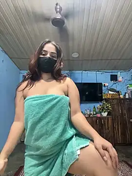 Snapshot of Black_Glow chatting on March 2025 02:05:02 PM Black Glow online show from March 2025 02:05:02 PM