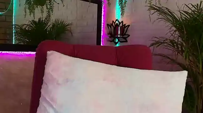 Snapshot of _mamush chatting on March 2025 04:13:01 AM mamush online show from March 2025 04:13:01 AM