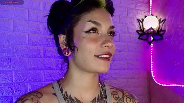 Snapshot of _mamush chatting on September 2025 05:29:01 AM mamush online show from September 2025 05:29:01 AM