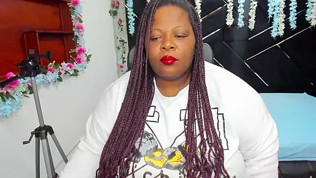 rocio bbw  online show from November 2025 02:43:02 AM