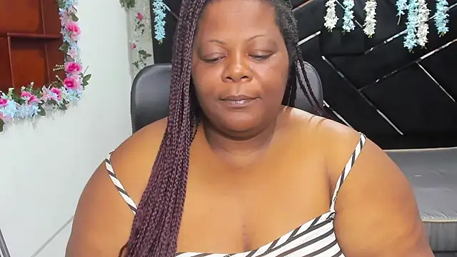 rocio bbw  online show from November 2025 02:48:02 AM