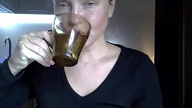 Lucky Anna online show from February 2026 09:41:01 PM