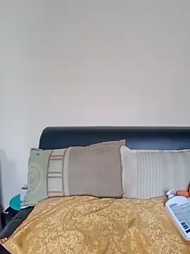 Snapshot of Lunavega1 chatting on February 2026 04:12:02 PM Lunavega1 online show from February 2026 04:12:02 PM