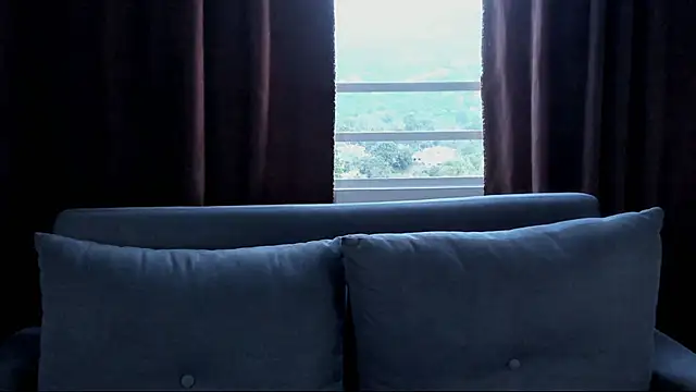 lnxmst online show from February 2026 10:14:02 PM