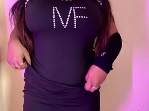 wildestcouplee online show from March 2026 09:10:02 PM