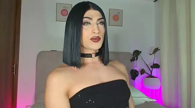 Snapshot of KarolPorttela chatting on January 2025 07:40:01 PM KarolPorttela online show from January 2025 07:40:01 PM