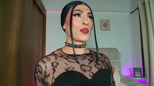 Snapshot of KarolPorttela chatting on September 2025 12:23:01 AM KarolPorttela online show from September 2025 12:23:01 AM