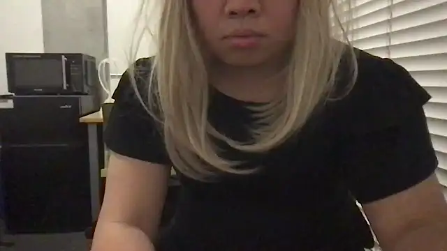 Snapshot of Jessica-Aine chatting on December 2024 02:03:02 AM Jessica-Aine online show from December 2024 02:03:02 AM