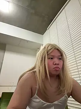 Snapshot of Jessica-Aine chatting on December 2024 05:14:02 AM Jessica-Aine online show from December 2024 05:14:02 AM