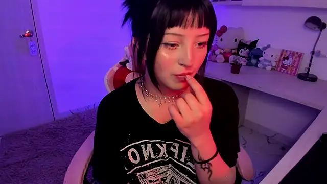 Snapshot of Francesca1_ chatting on January 2025 09:47:02 PM Francesca1 online show from January 2025 09:47:02 PM