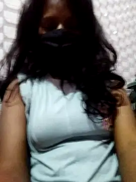 Shivani Tivari online show from February 2025 05:48:01 PM