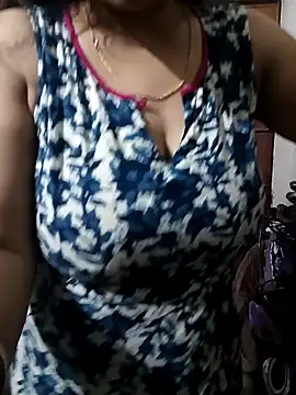 Snapshot of Sneha_gril chatting on February 2025 08:50:01 PM Sneha gril online show from February 2025 08:50:01 PM