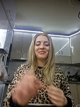 Snapshot of SUSELLAM1 chatting on February 2025 04:47:01 PM SUSELLAM1 online show from February 2025 04:47:01 PM