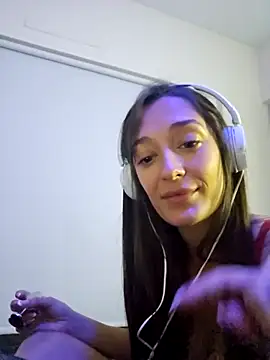 Snapshot of BadgirlLuna chatting on December 2024 03:36:02 AM BadgirlLuna online show from December 2024 03:36:02 AM