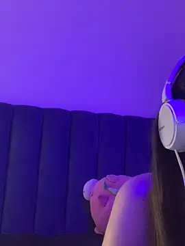 Snapshot of BadgirlLuna chatting on January 2025 03:47:01 AM BadgirlLuna online show from January 2025 03:47:01 AM