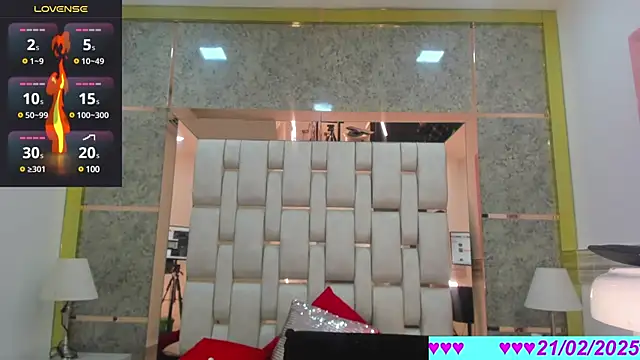 Snapshot of Kate_Dynasty chatting on February 2025 04:18:02 AM Kate Dynasty online show from February 2025 04:18:02 AM