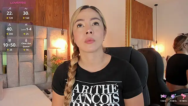 Saori newman online show from September 2025 11:54:01 AM