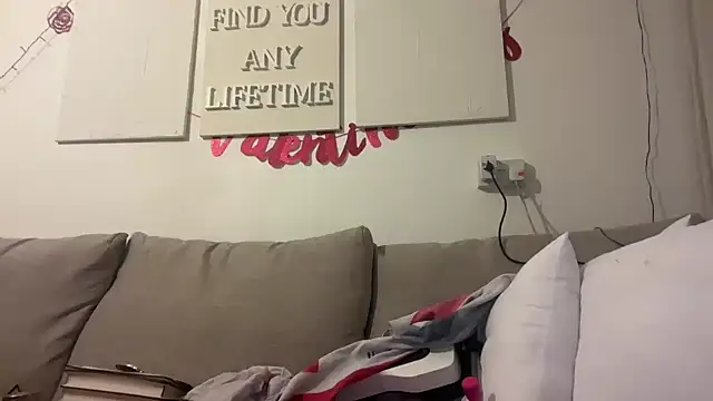 blairbella online show from February 2025 09:56:01 PM