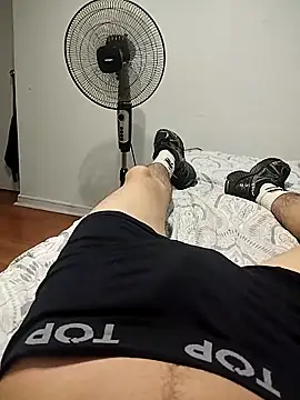 borisro online show from November 2025 03:18:02 AM