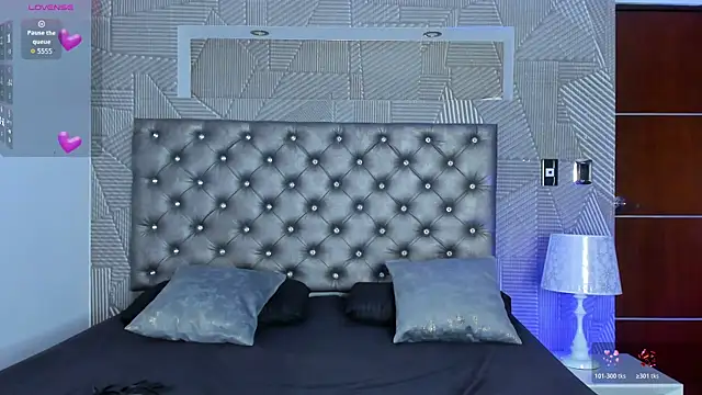 Valery Diamond online show from May 2026 12:29:02 AM