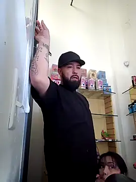 Snapshot of jr91esl chatting on February 2025 08:53:01 PM jr91esl online show from February 2025 08:53:01 PM