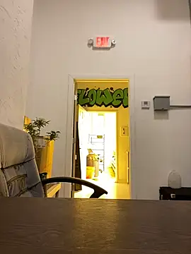 Snapshot of jr91esl chatting on March 2025 07:08:02 AM jr91esl online show from March 2025 07:08:02 AM