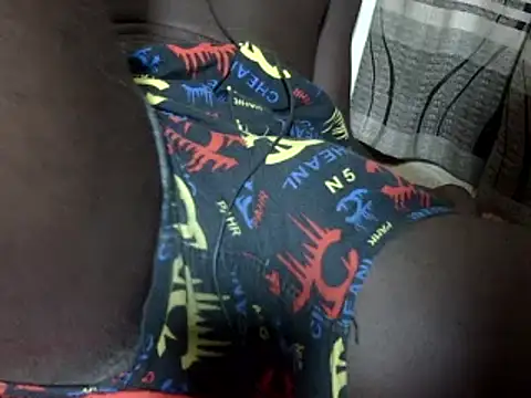 Snapshot of kingmaestro_ chatting on March 2025 12:16:01 PM kingmaestro online show from March 2025 12:16:01 PM