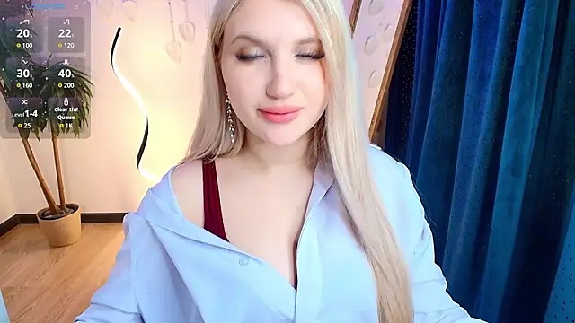 Snapshot of Evacadooo chatting on February 2026 02:06:02 AM Evacadooo online show from February 2026 02:06:02 AM