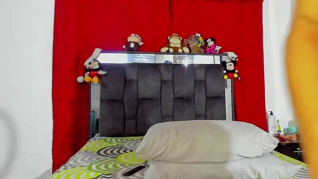 chloe vasquez710 online show from January 2025 11:08:01 PM