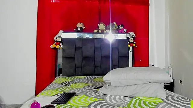 chloe vasquez710 online show from January 2025 01:32:02 PM