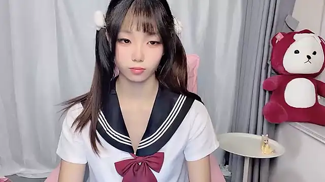 Snapshot of Z-long chatting on October 2025 11:44:01 AM Z-long online show from October 2025 11:44:01 AM