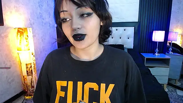 honney dark online show from December 2024 02:38:02 AM