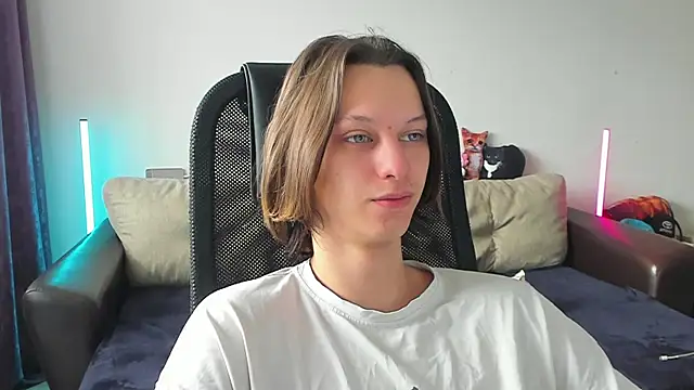 Ostin meow online show from May 2026 08:55:02 AM