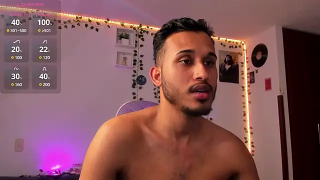 Raf brunette online show from February 2025 11:11:01 AM