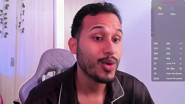 Raf brunette online show from February 2026 12:45:02 PM