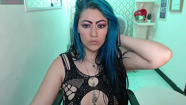 scarleth blue online show from February 2025 03:12:02 AM