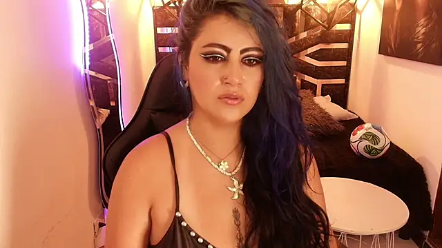 scarleth blue online show from July 2026 03:23:01 AM
