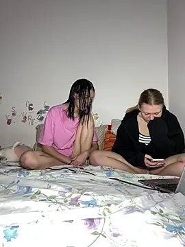 ella grays online show from May 2026 07:09:01 PM