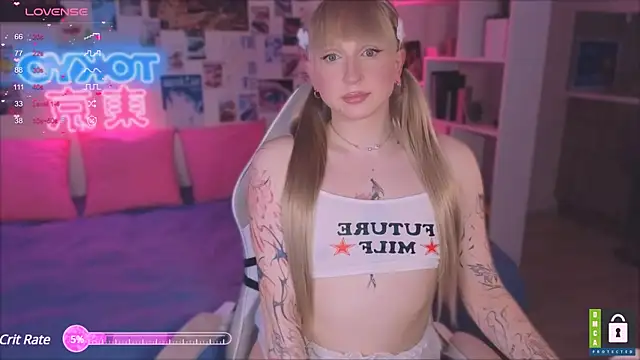 p1nkvenom online show from March 2025 06:41:02 PM