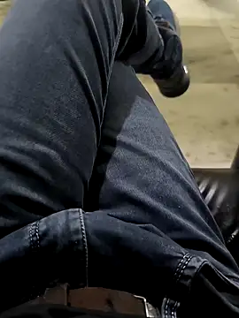 Snapshot of faaseel chatting on March 2025 06:26:02 AM faaseel online show from March 2025 06:26:02 AM