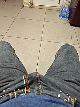 Snapshot of faaseel chatting on November 2025 06:45:02 AM faaseel online show from November 2025 06:45:02 AM