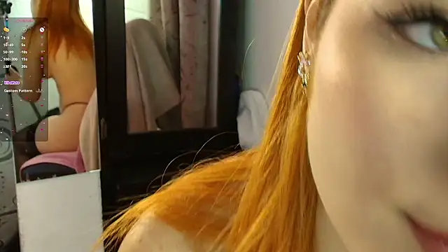 Snapshot of Miah_hilton2 chatting on February 2026 10:13:02 PM Miah hilton2 online show from February 2026 10:13:02 PM