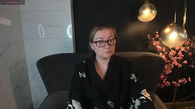 AlexandraKind online show from January 2025 11:11:01 PM