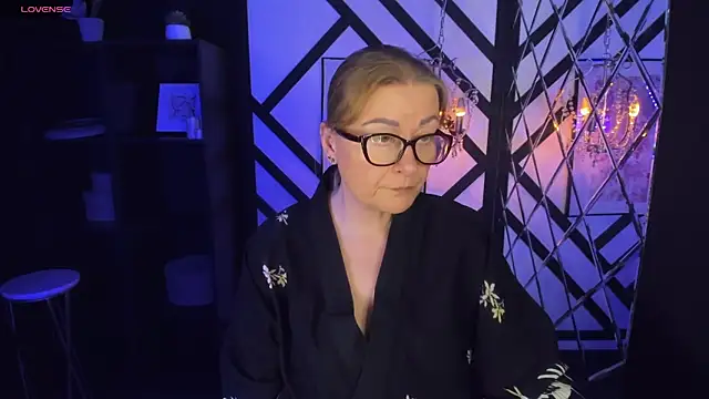 AlexandraKind online show from February 2025 11:42:01 PM