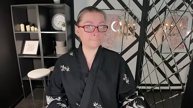 AlexandraKind online show from January 2026 01:37:02 PM